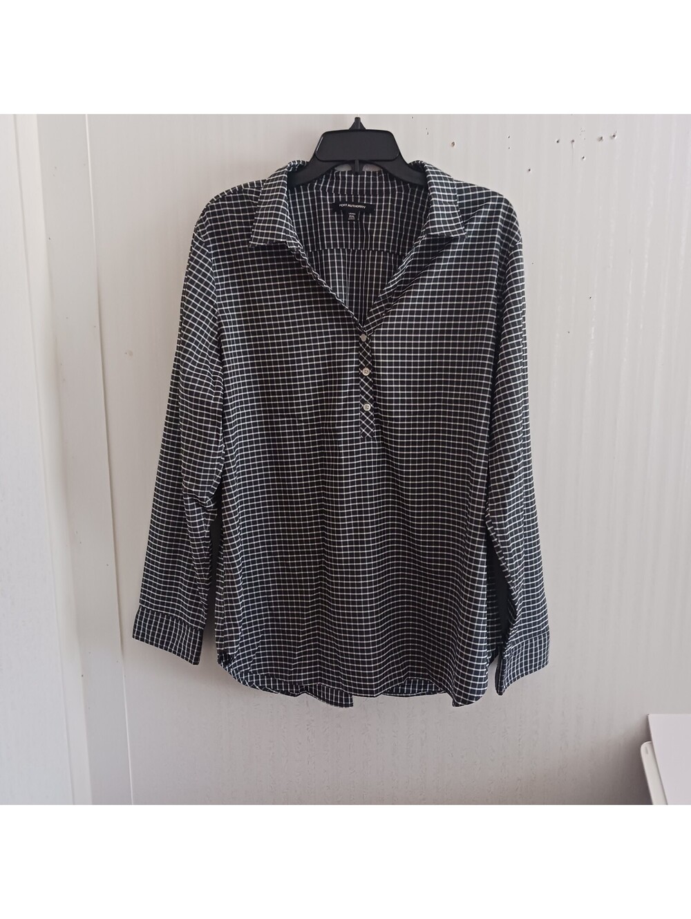 Port Authority  Women's  Black and white plaid  long  Sleeves  Shirt  XXL